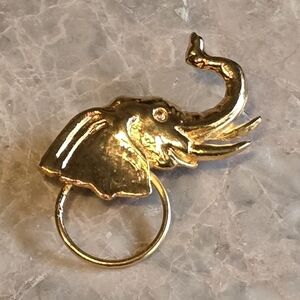 Vintage 1980s metal elephant women scarf loop holder brooch pin gold tone animal